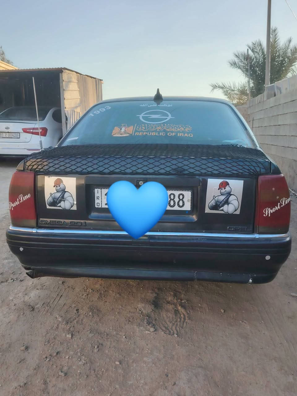 السلام عليكم ورحمة الله وبركاته ///اوبل اوميكا موديل 1993كير محرك ضمان دخم تاير  باتري جديد  سيارة نظيفه  ترايك يحكم على السياره مكاني حصيبه شرقيه للاستفسار هاتف 📞 *********** غير متواجد على الفيس
