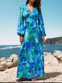 ١٢ قطعة • توصيل • ملابس