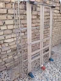 غراض تكتك للبيع 150 وبهن مجال 07705504767