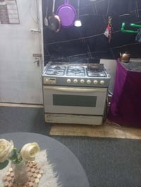 طباخ خمس عيون • شغال • ناره قوية