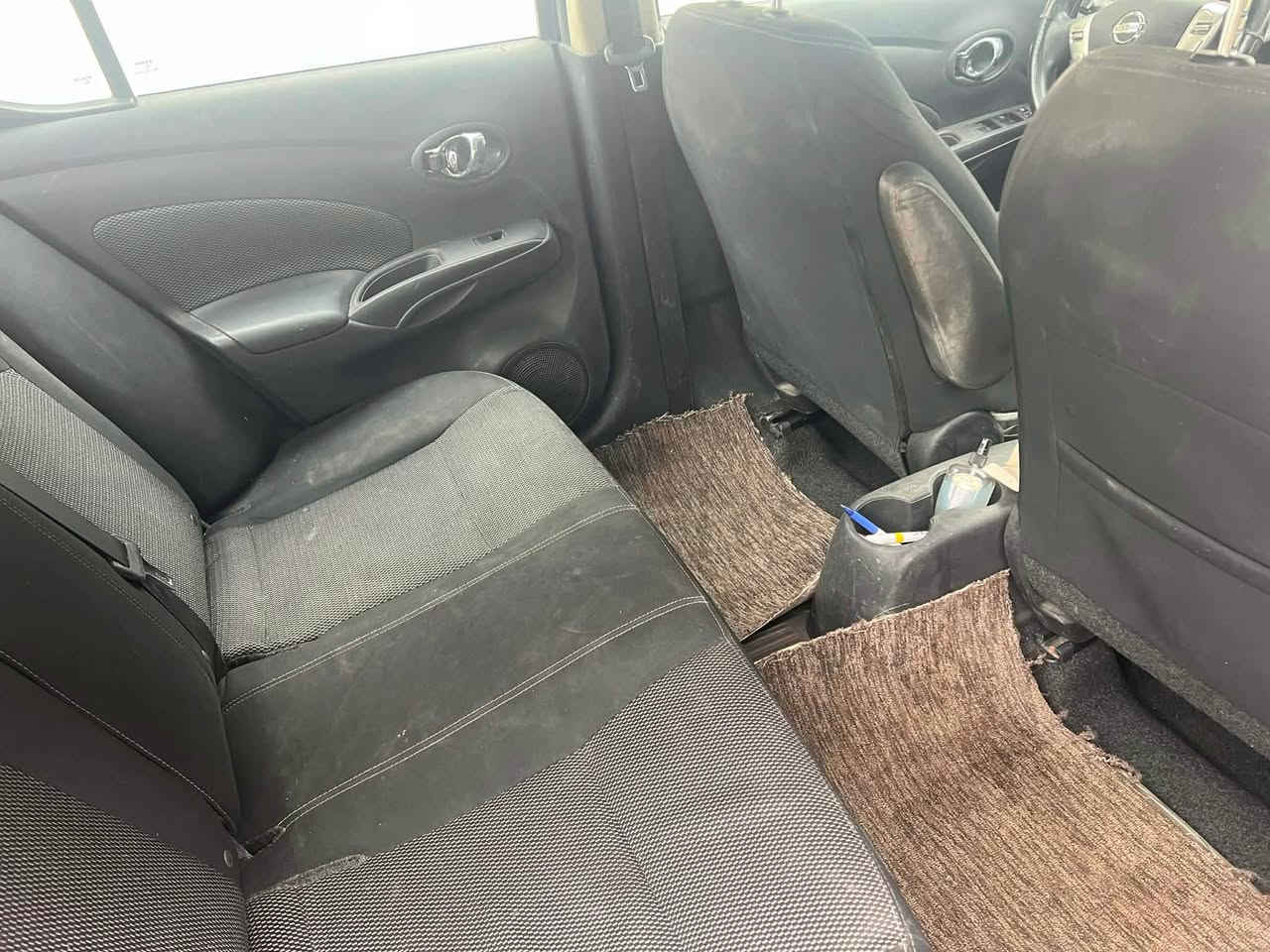 نسيان فيرسا موديل ٢٠١٩ مواصفات sv ضررها جاملغ وباب طرف السايق قطعتين سعر 100 وبي مجال للمزيد والاستفسار *********** كركوك, العراق
