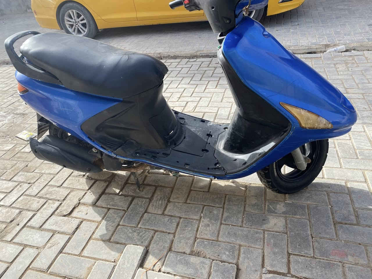 سلام عليكم فراشه للبيع سعر ١٥٠ ألف مكينه شغاله بس مستحقا تجفيت  
ال يحب يتواصل هذا رقم ***********
