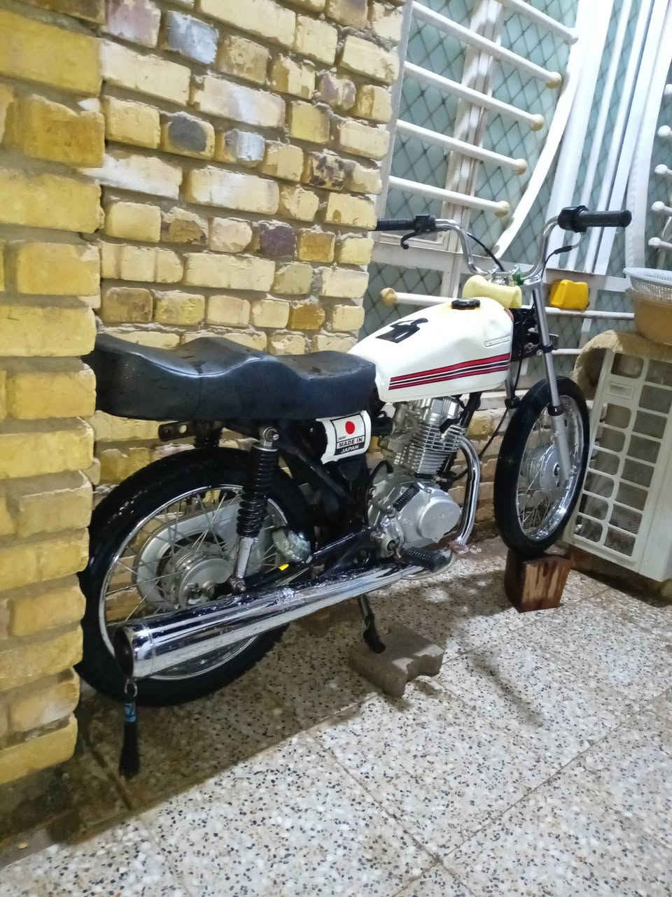 سلام عليكم دراجه لبيع بدون أوراق ب٥٥٠ شراي يجي خاص 👌👍


**إذا كنت صاحب هذا الإعلان وتريد حذفه لأي سبب، رجاءا أرسل رسالة إلى الدعم الفني**