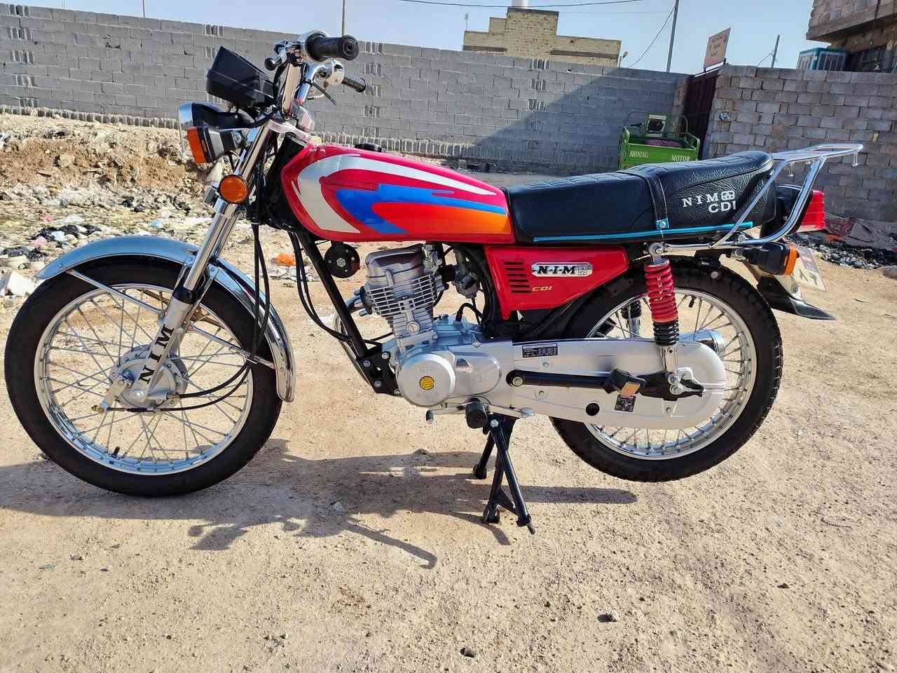 للبيع دراجه اربعه كير نامه مديل 27  أوراق كامله مكينته كلش حلو ناعم شلعه معدل فول كهربايته كله شغاله رون كيلو متر كله شغاله دراجه بلاديه   مكان سيد سماعيل موجود ع***********
