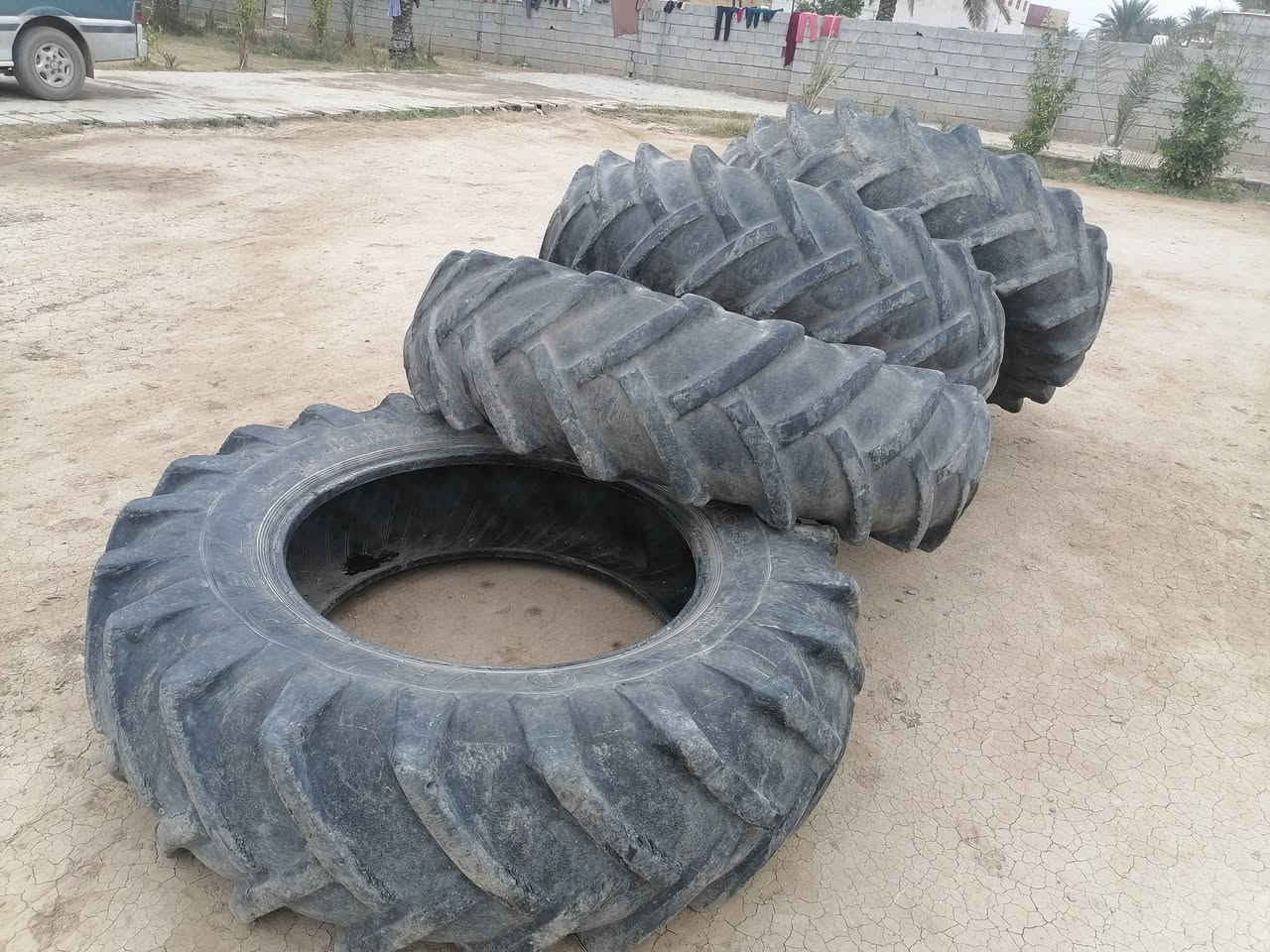 تيارات احجم 34عل 18 تصل عل رقم تدلل ***********
