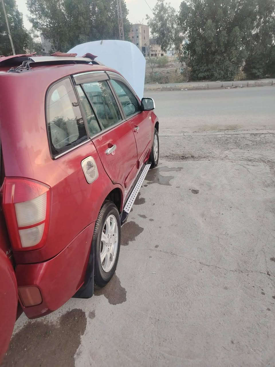 السيارةتيكو موديل 2013
كير مكينه تبريد
جدد حداديه نضيفه تواير تخم جديد غرفته مدوشمه حديده
سياره جاهزه مابيه اي نقص رقم مثنه مالكه دوانيه فقط بيه خياسات بلهلالات قليل سياره بل دوانيه او مالكها هم دوانيه سعر 45ما متواجد على فيس بي  واتساب رقم تليفون *********** مكلف بالنشر
