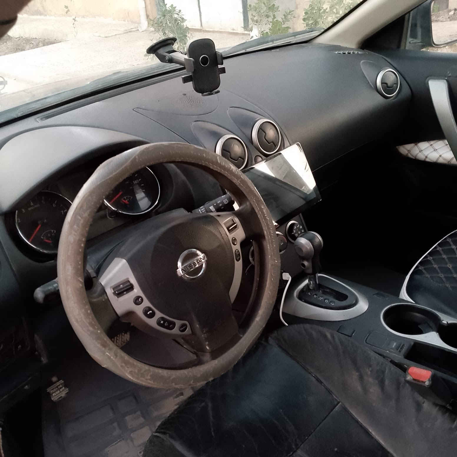 نيسان روج ٢٠١٣ كامله مكمله رقم بابل الجديد بأسمي كير ومحرك كامري السياره كله شغاله وخير من الله تبريد  سعرها ٦٢ وبيه مجال مكاني الحله شارع ٦٠ بيع فقط 
للاستفسار ***********
