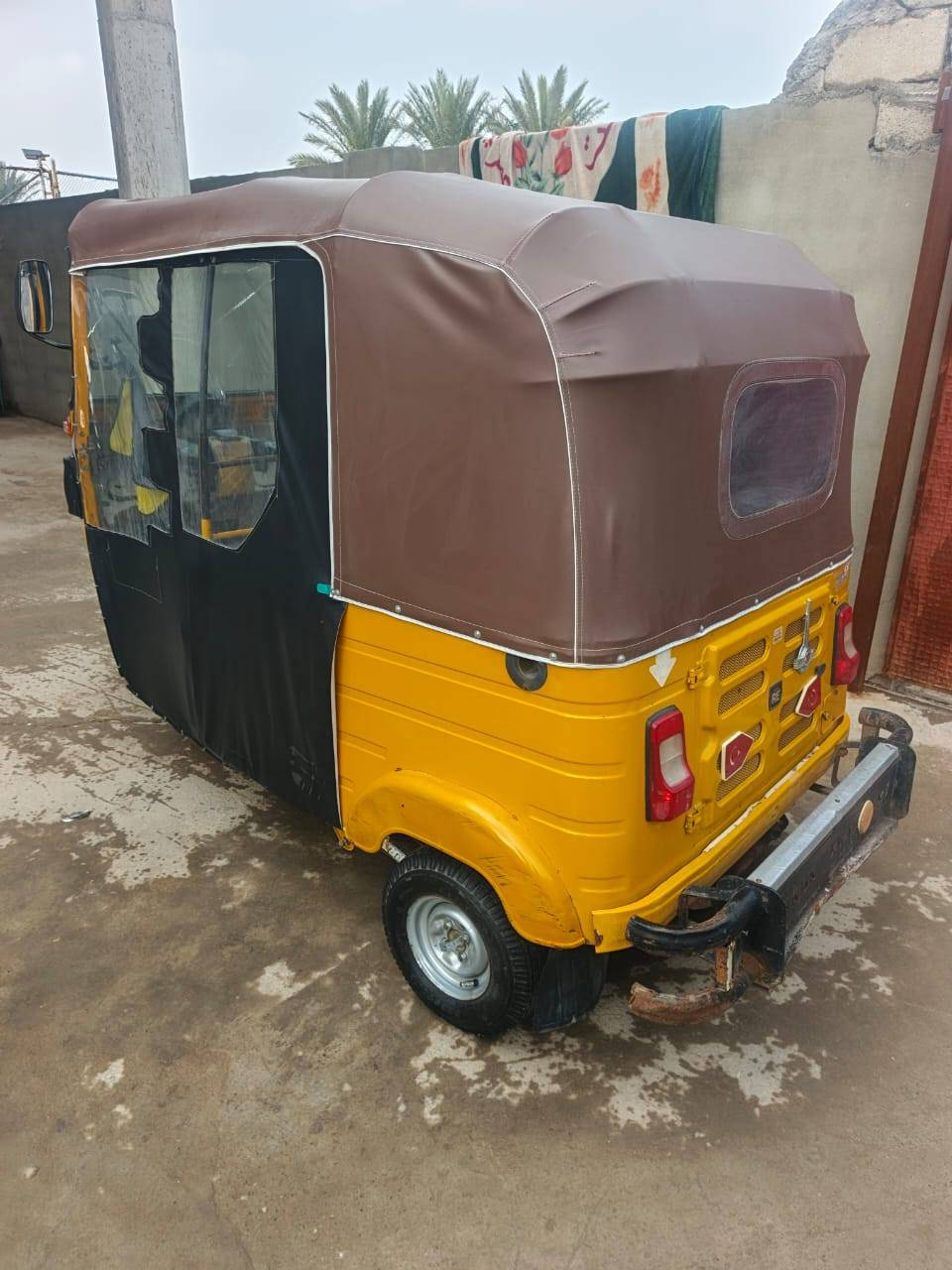 السلام عليكم شباب توك توك للبيع موديل 18 رقم انجليزي تحويل ثاني يوم المكان ديال الخالص هذا الرقم بخير وتدلل ***********
