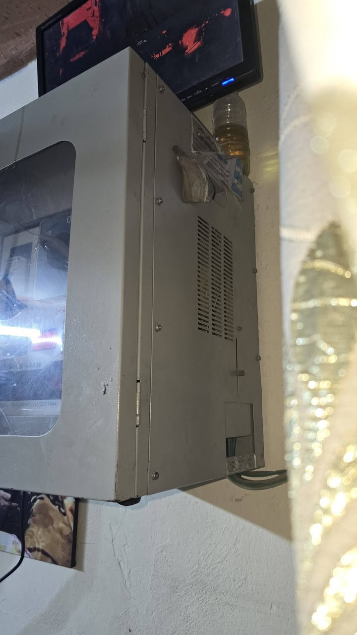 سلام عليكم هاذ جهاز رفع قدره مال بيت عارضه للبيع جهاز يخبل محتاج عضرضته للبيع لايرغبه خل يراسلني عل رقم
*********** واتساب
