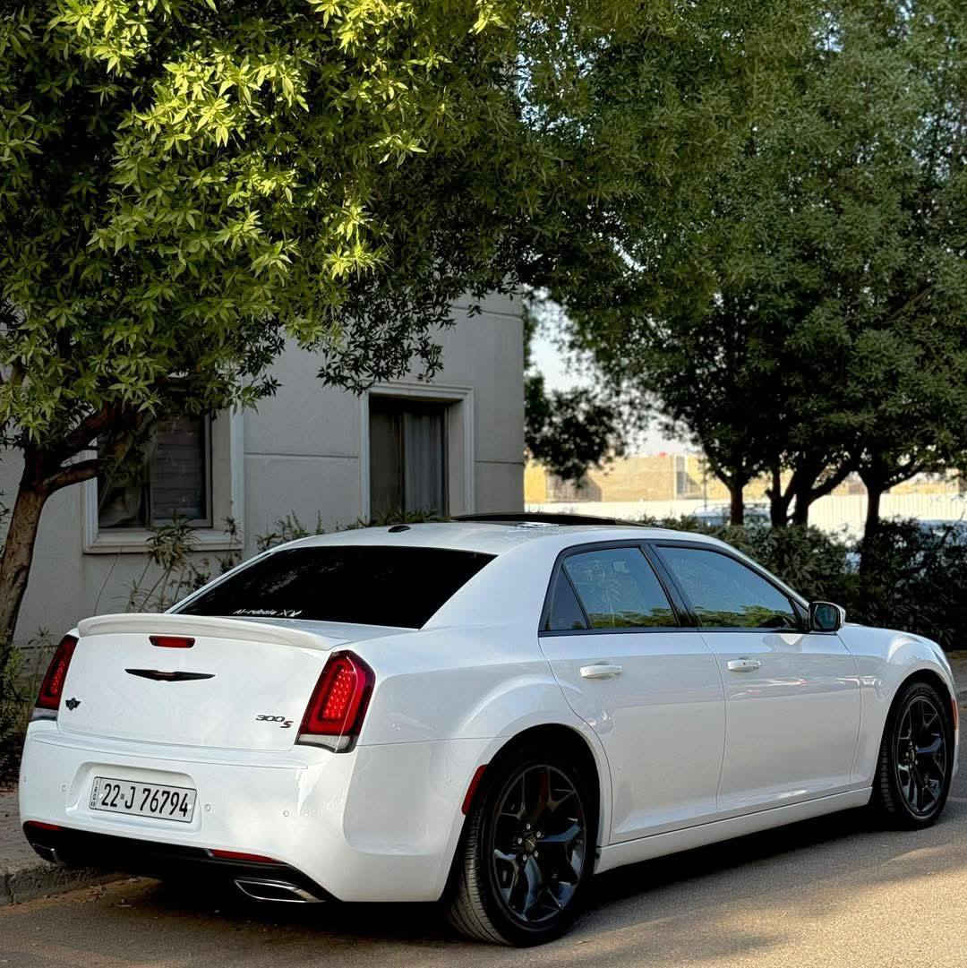 السلام عليكم اوباما خليجي للبيع  2023 فول مواصفات كفاله عامله السياره بسمي ***********5
