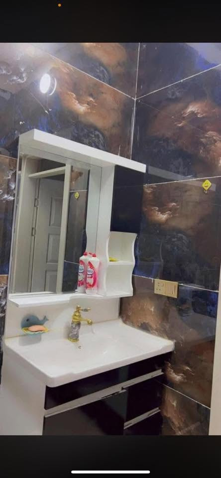 البيت للبيع يرهم مقدمة والباقي اقساط
طابو زراعي العلم شارع الزيتون  

البيت عل شارع ركن 

المساحة ٦٠٠ م البناء ٣٣٦ م 

٣ غرف نوم 

مطبخ 

وهول 

ديوانيه ٥/٨

سقوف سحب كل البيت 

صحيات داخليه وخارجيه 

 البيت كامل وجاهز  

مطبخ حديث تركي ٧ امتار 

منظومة كامرات

***********
