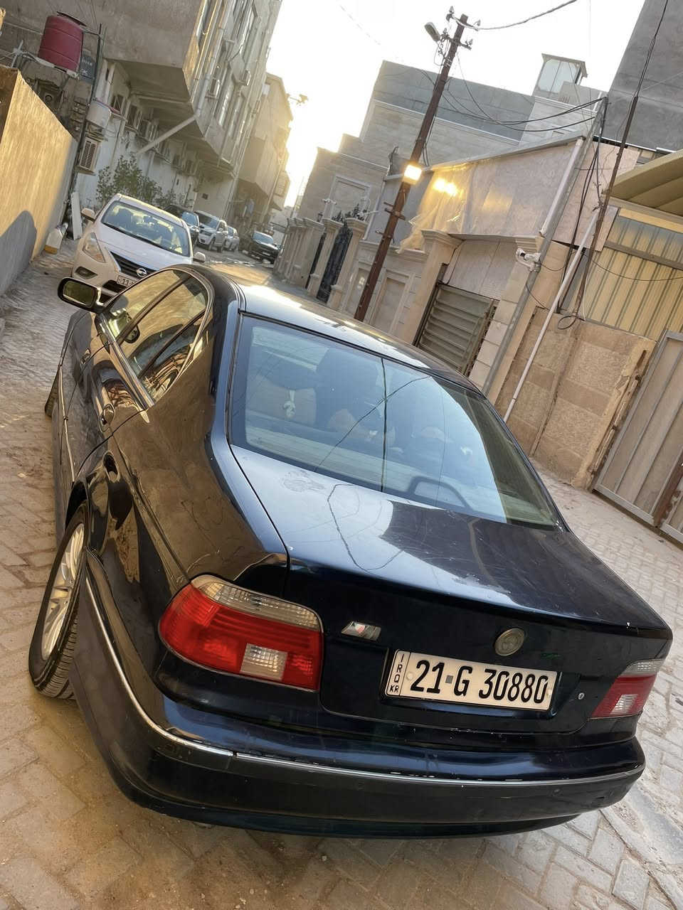 سلام عليكم Bmw 528 موديل 2001 السياره جاهزه رقم جديد سنويه جديده ب82 وبيها مجال للشراي مكان السياره بغداد للاستفسار بالخاص او على الرقم ‭0770 477 3707‬
