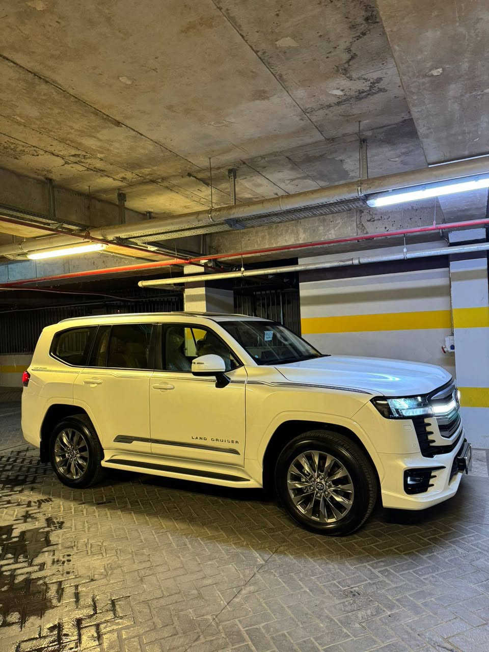 تۆیۆتا لاندکروز 2023 مواسەفات GXR limited 
مەکینە 6 بستۆن بێ  تۆربۆ 
تەنها 41 هەزار کم ڕۆشتووە 
سفری شەریکەی ساز 
هیچ مەسرەفێکی تێدا نییە 
لەسەر دەقی شەریکە ماوەتەوە 
هەموو گیانی بەشەرت 

سعر: لە کۆمێنت داوای بکە ڕاستەوخۆ بۆت دێت 🤖 

گێر و مەکینەی بەشەرت 
لەسەر دەقی شەریکە ماوەتەوە 

ژمارەی خاوەنەکەی 
***********
وەتسئاپ
***********
