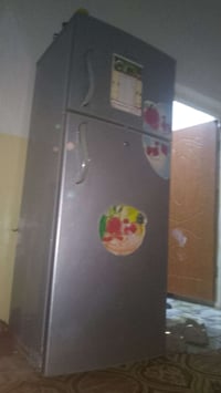 ثلاجه • كبيرة