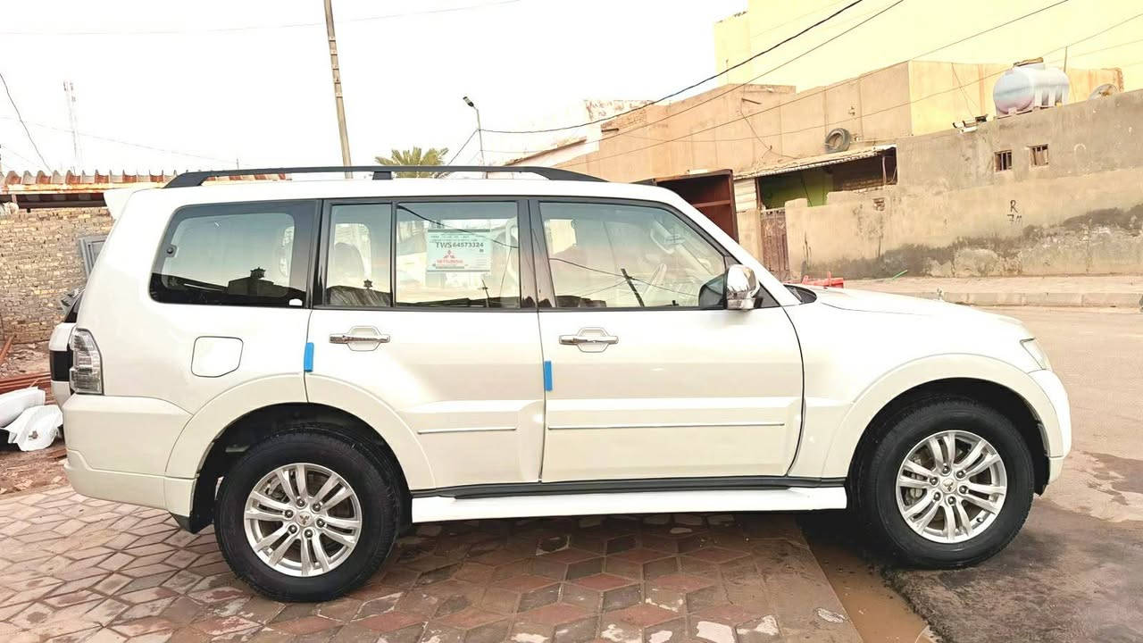 السلام عليكم
بعد التحية و الاحترام
بيع مستعجل والله لا يعوزكم ل حاجة

باجيرو 2018 حبتور علامة ذهبية
خليجي نظيفة جدآ جدآ كلش معتني بيهة مال جناي كلشي بيهة بلادي ما تصرف عليه الف سيارة ع اخر حباية حتى عزل مسويلهة درجة اولة  مسوية عزل بلادي
حتى السيارة ناعمة كلش حتى تخم التاير شادة نقشة ناعمة والسبيررر بعدة ما نازل 5 ويل كب اني جناي والله شاهد حيل معتني بيهة ع ايدي السيارة

السيارة مكفولة من الصبغ و التبديل والضربة كلشي بيه ع وضع الشركة حتى البلاستك ما مبدل اي قطعة بيهة فقط تكحيلة ما تسوة اذكره بس للشراي لازم اذكرهة الة يم قبق البانزين اثر شخط بسيط كلش و ماشرهن بالصور

تبريد ثلج بدون فصلة او شي شادلهة مروحة عاصفة انسى تبويخة او ارتفاع بالحماوة غرفته جديدة لوك

المواصفات
محرك 3800
فتحة سقف
دمام
تحكم ستيرن
جلد اصل
كشنات كهرباء
دوش لايت
8ايرباك
زنون بلادي
7راكب
نظام الديفلوك
ثلاجة
شاحن واير لس يعني بس تخلي تلفونك يشحن وحدة بلاد هاي مو تحوير للعلم
داش كام
شاشات مقاعد خلفية
مري شفط
3قطع تبريد
ترحيب بالمري
كير 5 نمر شلعة تخبل
السيارة كلشي بيهة شغال ماكو اي اعطال نهائيآ

ماشية 89 الف حقيقي شرط الفحص 
مكينة و كير بشرط ممفتوح بيه برغي ودهن كلة ياباني وكالة
كلشي بيهة ع وضع الشركة ما ملعوب بيهة
اني فارشهة ع ايدي بعد بيهة ريحة الشركة الله شاهد
صدر امامي خلفي شرط

رقمها سليمانية
بأسمي شخصيآ
رقم و هزة و فحص لل 2030

مكانها الديوانية
السعر 225 وبيهة مجال و ارخص سعر تنعرض بيه هاي السيارة الله يشهد

***********
