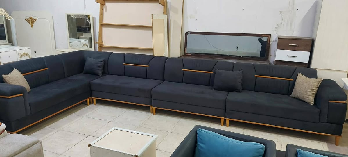 عرفLی10نەفەری بەرادانە نوێیە دەستی دوو نیە. هەولێر 5عەسارۆک نزیک مەلەوانگای ئاریان *********** أربيل, العراق
