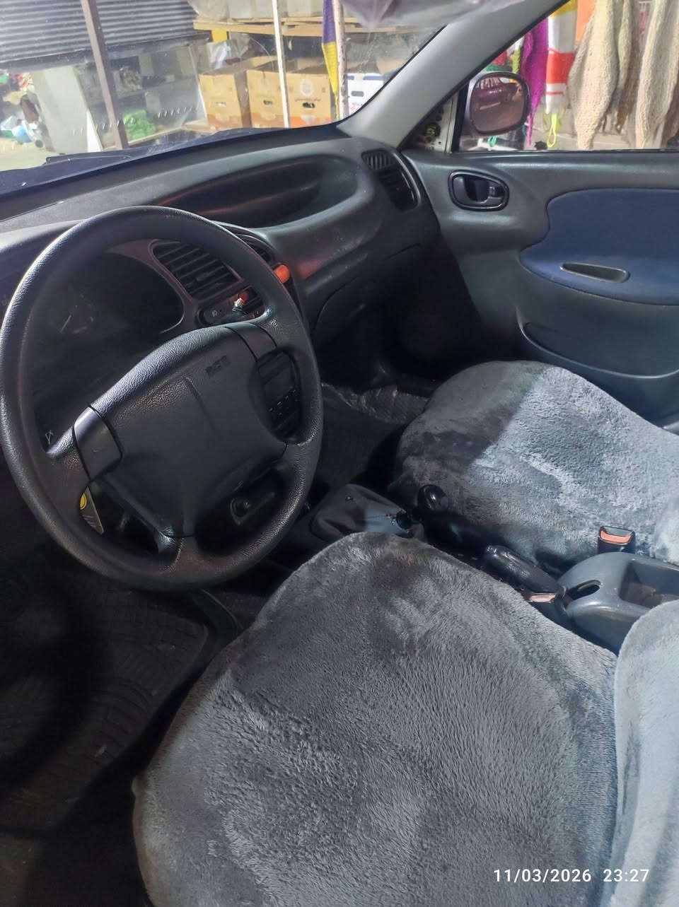 السلام عليكم دايو لانوس موديل 97 للبيع رقم سليمانيه هزه وسنويه كلو جديدبشرط التحويل  بطاقه بانزين مابيها السياره كانت تكسي ورجعنها خصوصي يعني صبغ عام كير محرك كهربائيات كلو شرط سعر 35 ***********
