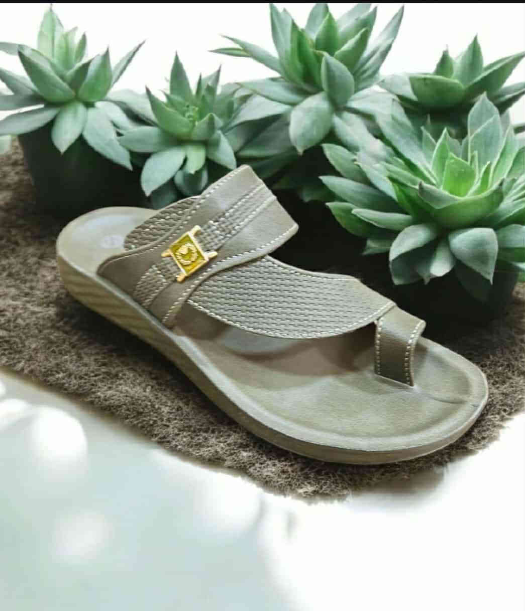 #بــــــــ42_الـــــــــف_فقـــــــــــط
شحاطه رجالي طبــــي ساركل الاصلي 
فوول طبي قياسات من 40-45 
يوجد توصيل لجميع المحافظات
ــــــــ♡ #باربـــــــي_للجملــــه♡ــــــــ

رابط قناتنا على التلگرام..... 

https://t.me/BARBELP

للحجز والاستفسار مراسلة الصفحه 
رقم الواتس : ***********
