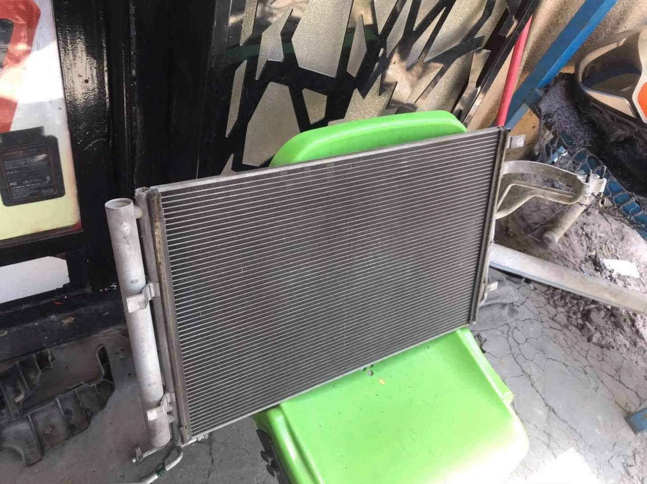 🔧مركز العراب …. البروده عنوانه ❄️
@@من تدخل مركز العراب تحس الفرق من اول خطوه 👍🏻
❄️هواء بارد ❄️🔧شغل مظبوط 🔧
🌸وراحة بال ما تنوصف 🌸
🥶تبريد سيارتك علينا لا تشيل هم 🥶
🏃‍♂️احنا نعرف شلون انخلي الحر ينهزم كدامنا 🏃‍♂️

كربلاء المقدسة ،كنطرة السلام ،الطريق المؤدي إلى باب طويريج ، مقابل عامود 33 @إشارة#fypシ
للاتصال (***********)
