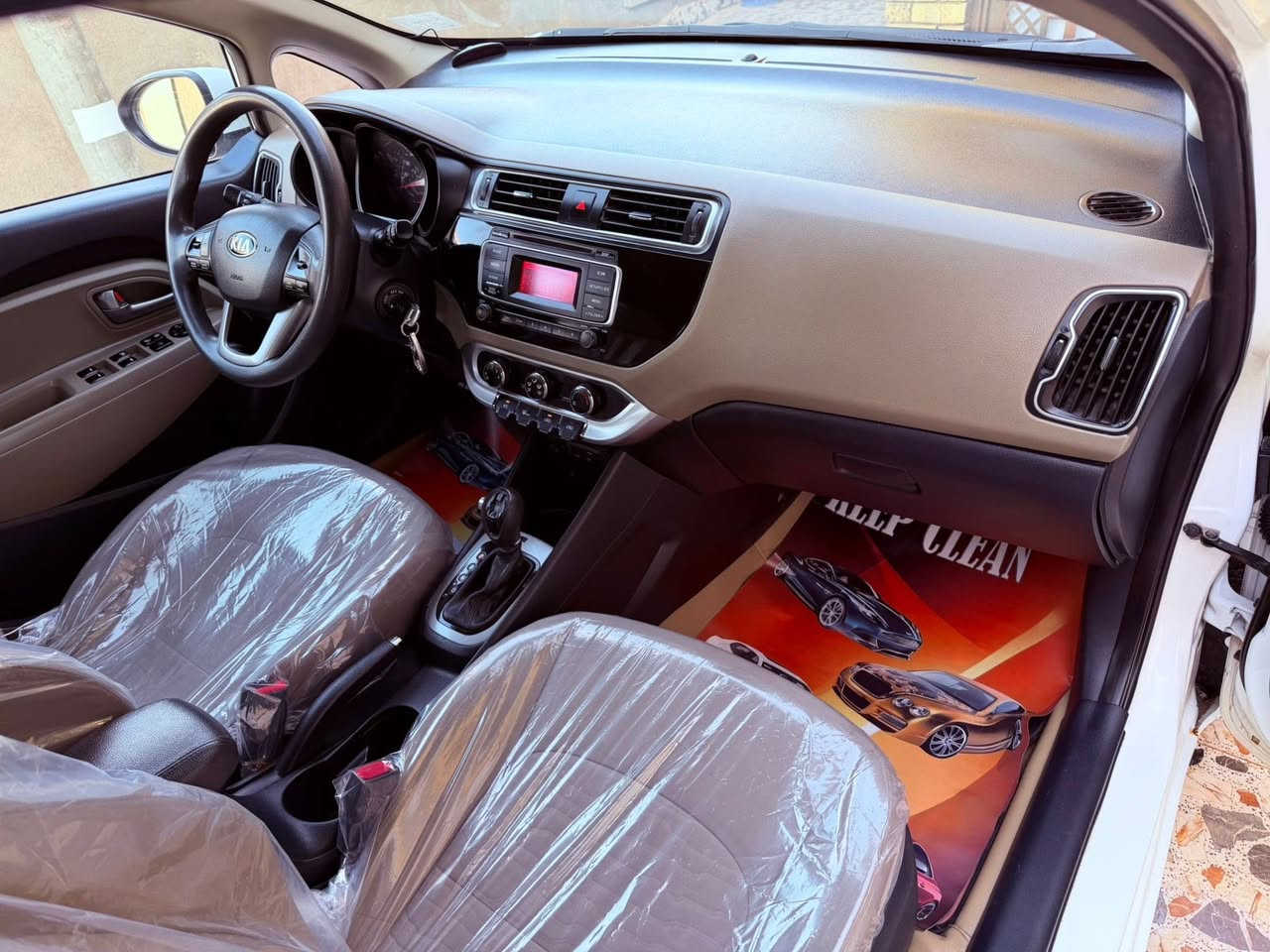 السلام عليكم ورحمة الله وبركاته ..
كيا ريو خليجي موديل 2016 ماشية 80 ألف سياره بوضع الشركة كتلوكات الشركة دبل سويج احتياط  سياره جديده جدا استخدام شخصي على ايد وحده رقم بصره الدولي الجديد بسمنا سنويه مجدده لغاية 2030 هزة جديده مشروع وطني سياره مكفوله كفاله عامه عدا رشه بسيطه مقدمة باب السايق فقط مواصفات السيارة فول تحكمات شغاله اشاره بالمرايه ويل كب اصلي عدد 5 بلاجكتور عدسه لايت عدسه مرايات شفط داخل بيجي جديد محرك 1600 قطرتين دوش كير ومحرك وحداديه وتبريد كله عالبلاد فول كهربائيات السعر       104 مكان السياره الناصريه مركز المحافظه ***********
