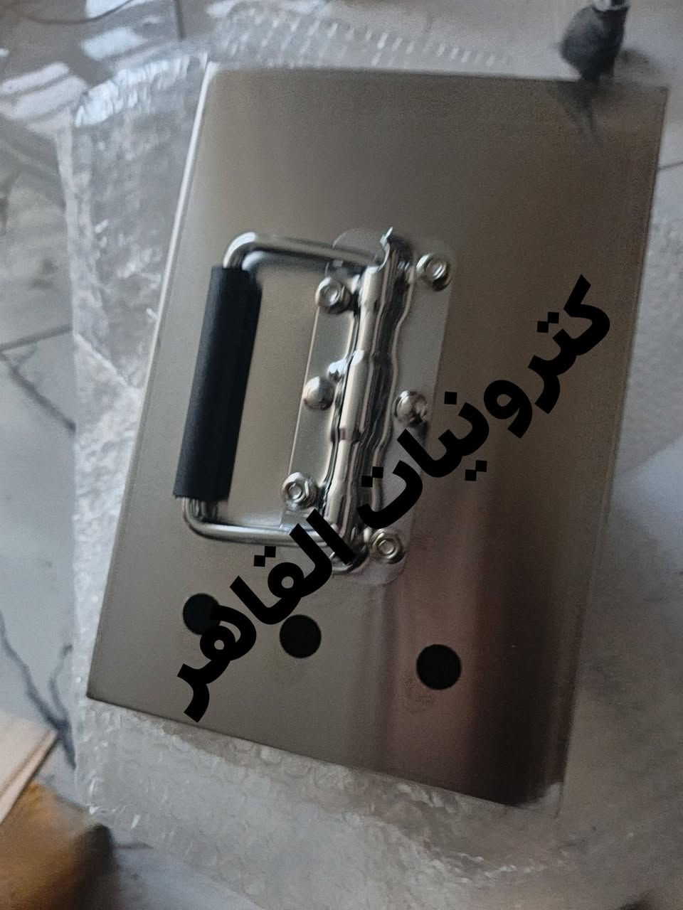 ‏‪***********‬‏
