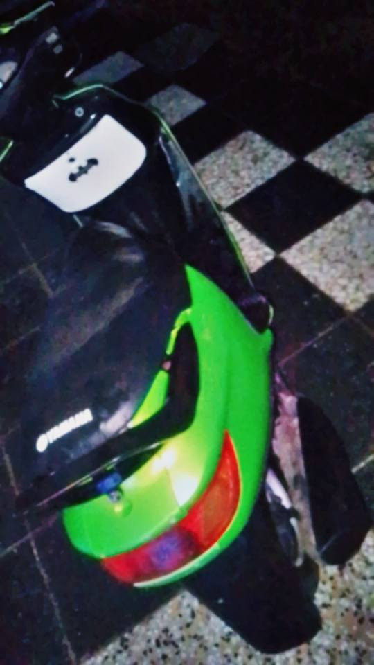 السلام عليكم دراجه فراشه للبيع نضيف مكينه خير من الله سلف هندر دبل نظيف كهربائي كامله اشاير اليت كله شغال السعر 275وبيها مجال  المكان الحله جمعية قرب حديقه الحيوانات رقم الهاتف ***********
