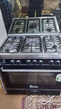 طباخ ايطالي مستخدم شيء قليل  الاستفسار :07817266611