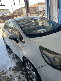 كيا ريو 2014 خليجي محرك 1400 السياره نظيفة  باسمي سنويه جديدة بيهه منظ...
