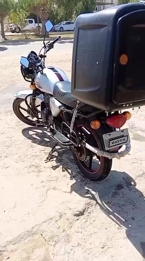 دايون نفخ 21 اوراق اصولي دراجة نضيفة وكاملةمحرك 150cc للتواصل ***********
