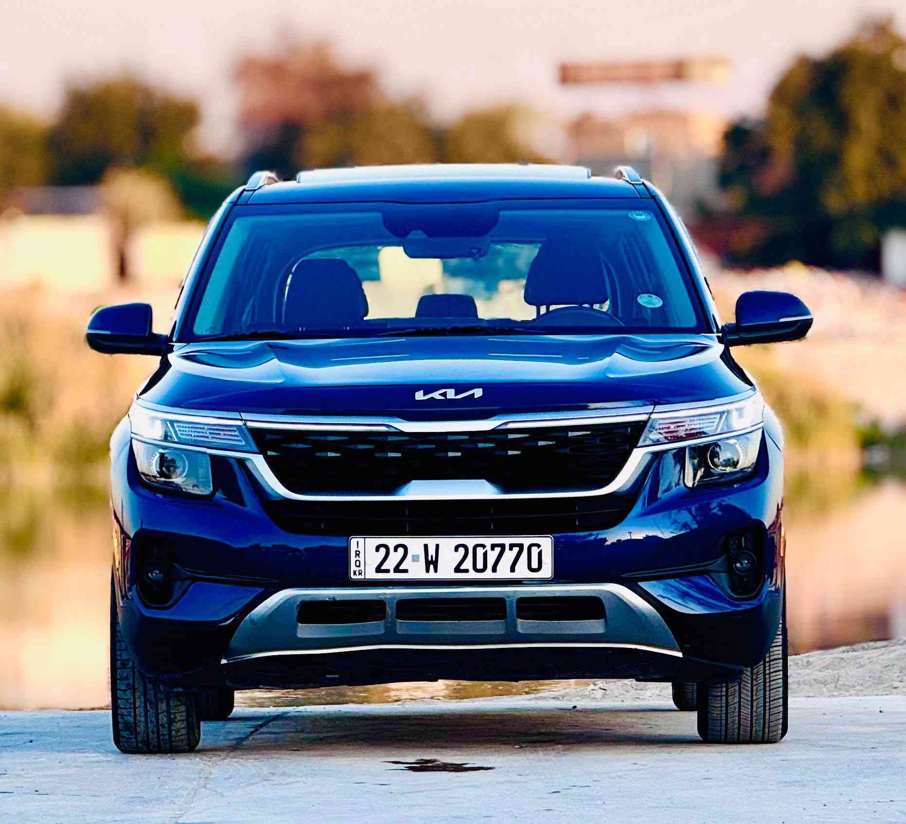 السلام عليكم
كيا سيلتوز 2023 فول مواصفات 
رقم اربيل بأسم شركة وكالة او تحويل مضمون 
حادثهه مرفق مع الصور جزء من الدعامية بدون ايرباك   وبيهه من امريكا قطعتين كلير فقط الباب خلف السائق والجاملغ الخلفي

ماشية 57

المواصفات : 
بصمة / فتحة / جلد / تشغيل عن بعد / كرسي كهرباء / شاحن وايرليس / رادار امامي / شاشة كبيرة / تدفئة كشنات / فور ويل / مانع انحدار / اطفاء ذاتي / مود درايف / لايت LED / تحكم ستيرن / كروس سرعة / مانع انزلاق / ويل كب /
مكينه 2000دوش

مكاني الكاظمية 

للتواصل
***********
