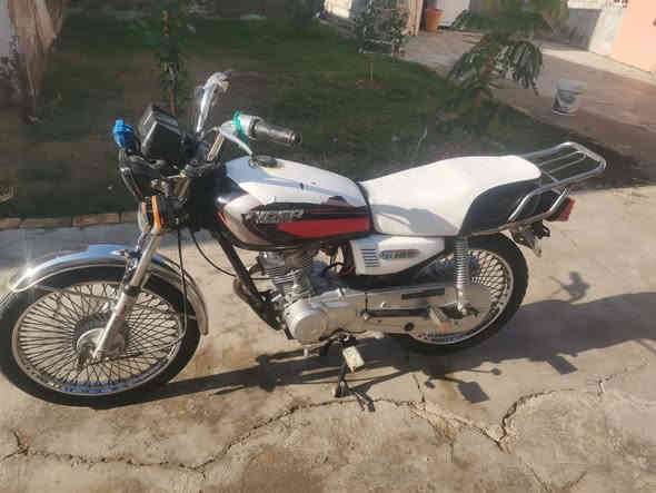 السلام عليكم
دراجه نامه برو 19 
السعر 365 وبي مجال للطبين
للاتصال ***********
