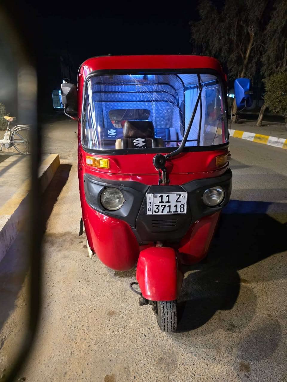 تكتك للبيع موديل 2018  محرك 20كفاله والكشر معمر جديد اي اخياس ماكو صبغ عام والارضيات مزفته ومصبوغه السعر5250 وبيها مجال7748297162


**إذا كنت صاحب هذا الإعلان وتريد حذفه لأي سبب، رجاءا أرسل رسالة إلى الدعم الفني**