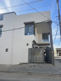 حي السلام النجف • ١٠٠م • طابقين