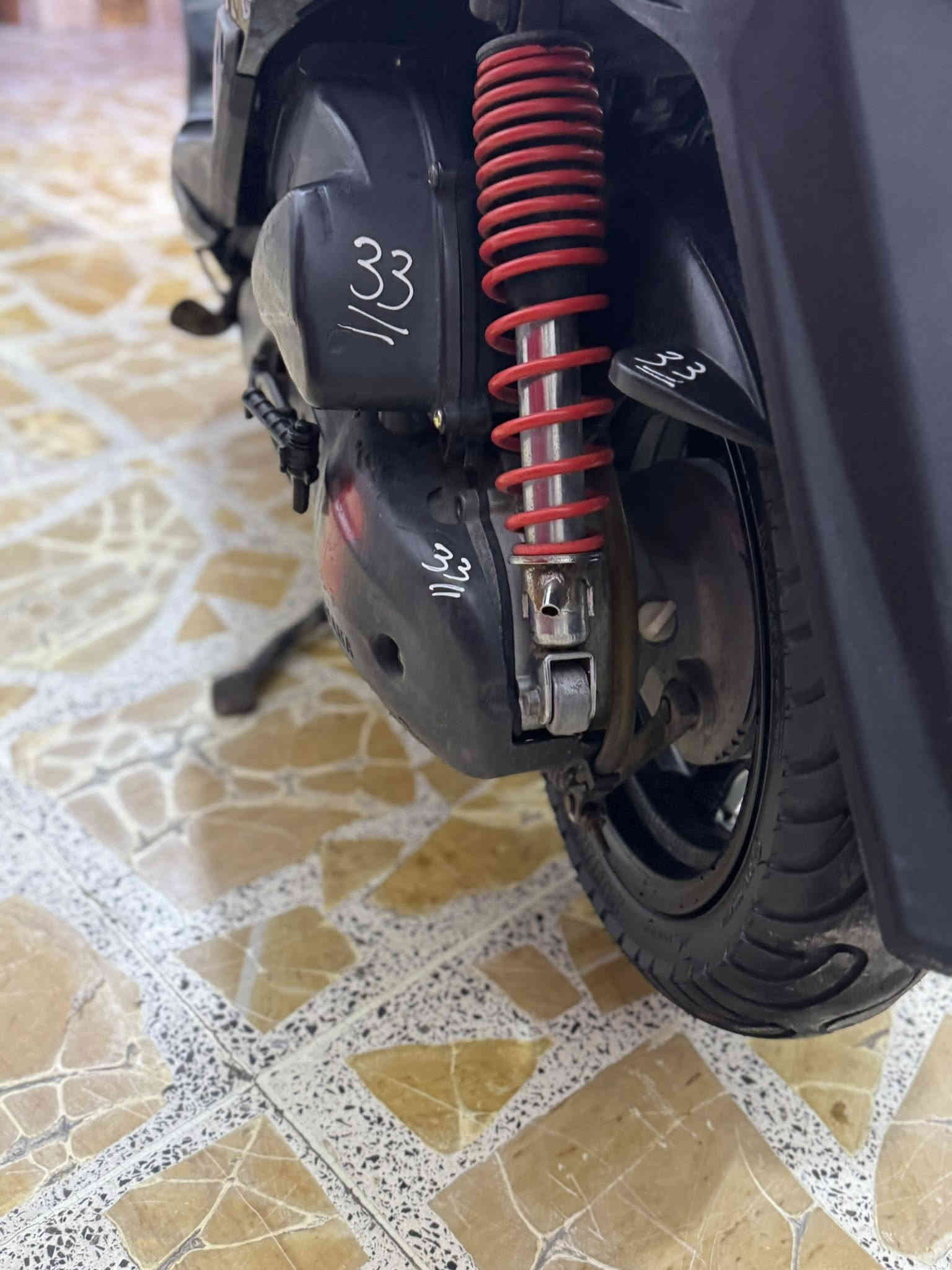 للبيع سكنس فحل دراجه جديده مال رمبه مكفوله كفاله عامه مكينه شلعه معدل خير من الله دراجه تتعب تكول جديده مال جناي مكان بغداد الكرخ السعر 650 والاستفسار الاتصال ***********
