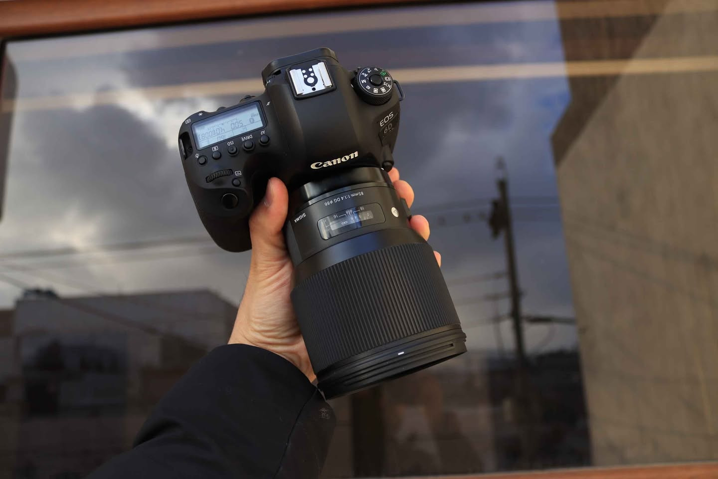 کانون 6DII نرخی یەک ملیۆن
سیگما 85mm 1.4 نرخی ٧٨٠ هەزار.

هەردوکیان پاک و خاوێنن و ٪١٠٠ 
سلێمانی.

العملاقان للبيع 
ثنيناتهن نضيفات %١٠٠ السليمانية, العراق


**إذا كنت صاحب هذا الإعلان وتريد حذفه لأي سبب، رجاءا أرسل رسالة إلى الدعم الفني**