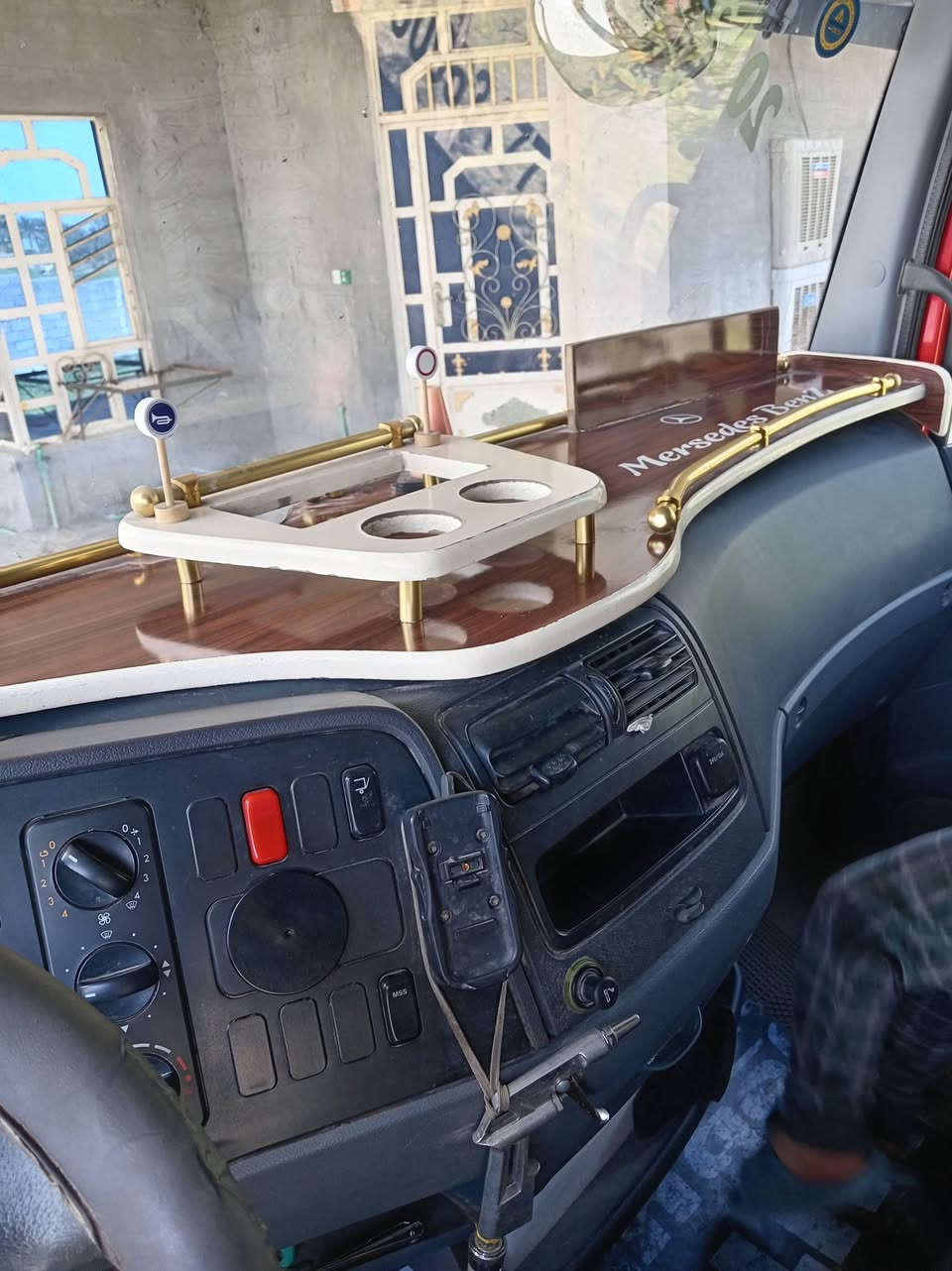 للبيع دشبول اتيكو دمعة
عنوان بغداد ابو غريب
السعر 200$ دولار
للتواصل ***********
