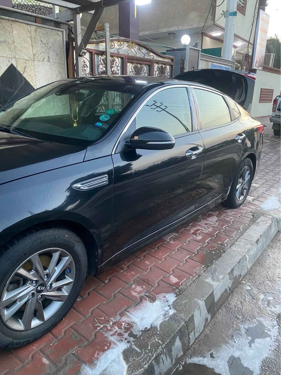 سلام عليكم كيا أوبتما مديل 2020 رقم بصره بسم تحويل وارد أمريكي بيها فقط خشم البنيد صبغ مكفول من كلشي طخم تاير حداديه جديده ماذب ربع عليه رايده 157 او بيها مجال للطيبين هذا رقم *********** البصرة, العراق
