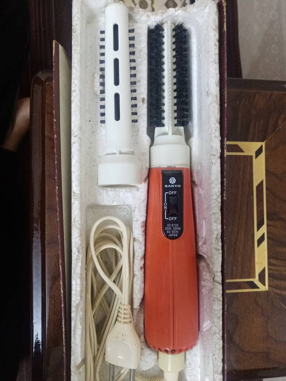 السلام عليكم عندي شسوار ياباني اصلي ماركة سانيو نظافة عالية جدا جدا جدا للاستفسار على الخاص رجاءا مكاني بغداد الشعب


**إذا كنت صاحب هذا الإعلان وتريد حذفه لأي سبب، رجاءا أرسل رسالة إلى الدعم الفني**