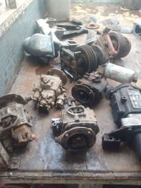 تفرعات محركات • كمنز • خمسة ونص