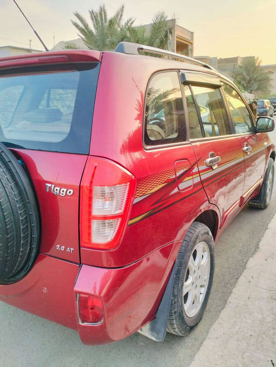 السلام عليكم شيري تيگو 2014 استلام شركة
لاظربة ولا تبديل ولا صبغ عدى الدعامية الامامية صبغ ع گد شبرين فقط ويوجد شكم شخط صغار موضحات بالصورر
گير ميكانيك جديد 
محرك خير من الله 
تبريد ثلج 
صدر جيد جدا 
المواصفات 
فتحة 
تحكم ستيرن 
كشنات جلد
تخم تاير جديد 
السعر 65
المكان شارع فلسطين 
للاتصال فقط ***********
