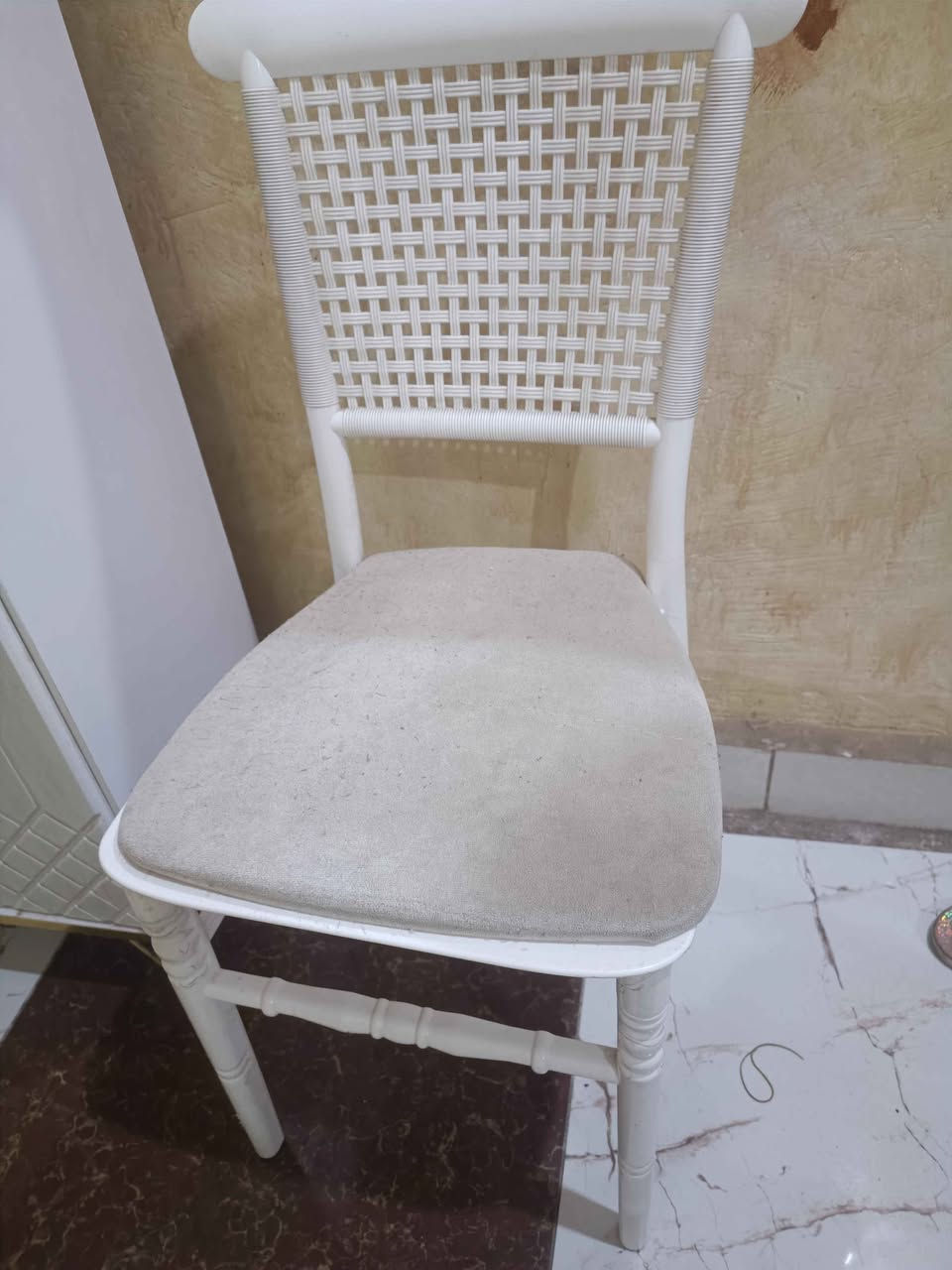 ميز مع كراسي دوشمة نظيفات كلش 
سعرهم ٩٥ الف
العنوان الجزائر البصرة, العراق


**إذا كنت صاحب هذا الإعلان وتريد حذفه لأي سبب، رجاءا أرسل رسالة إلى الدعم الفني**