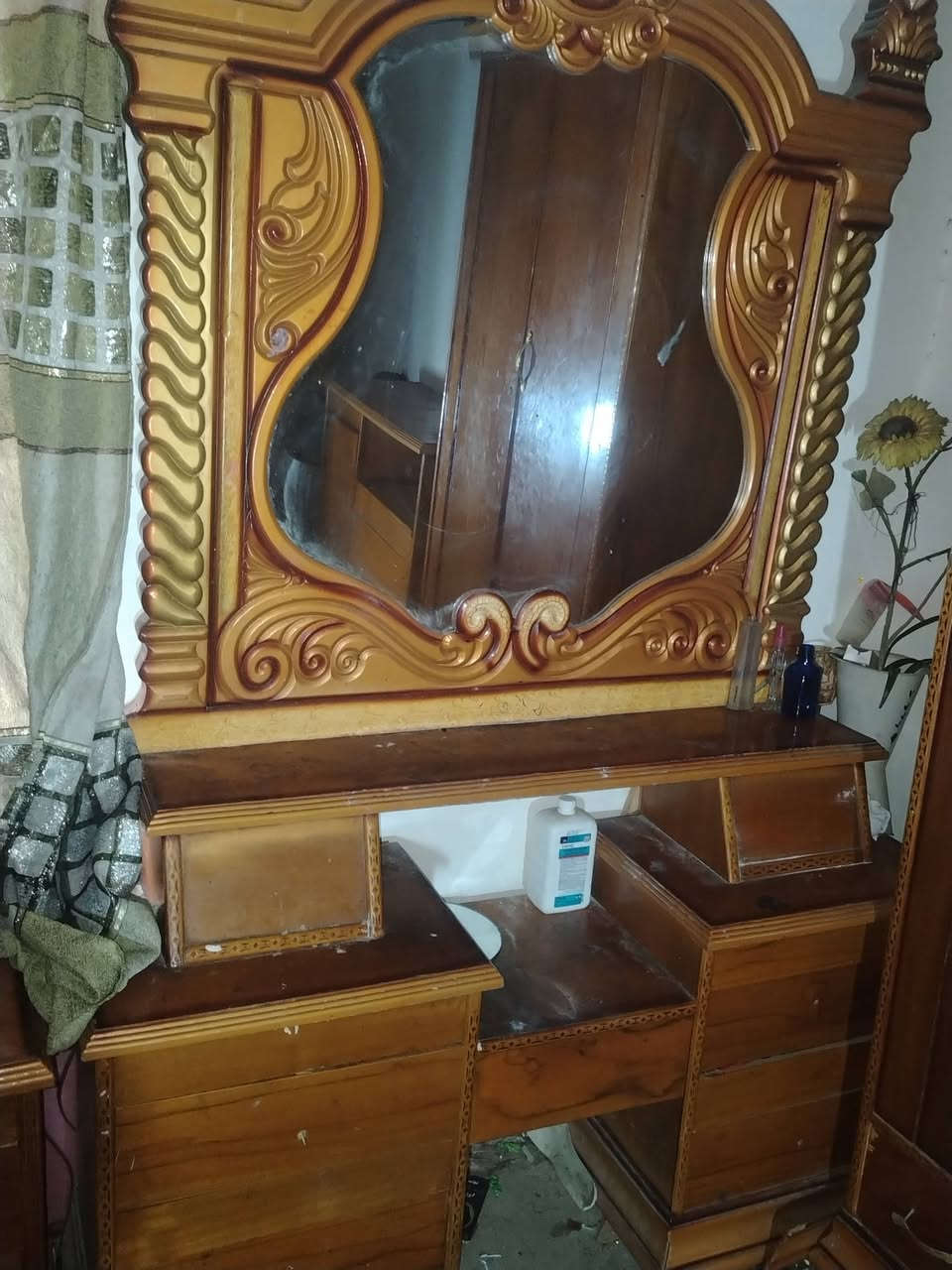 غراض للبيع كلهن ***********
