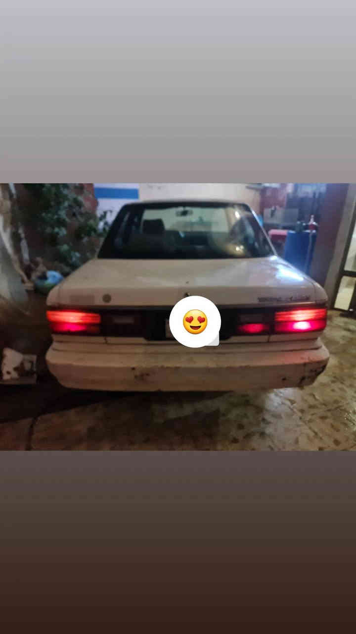 مساء الخير كامري الياباني الاصلي ابن امه عشاق السياره الفخامه الانتيكا محرك ابو الكف يعني انسى عطلات موديل 89 محرك ابو الكف بالصندوق كهربائيات شغاله قطره اخياس ما بيها تبريد تدفئه فقط الكير  مالها واقف يعني تبديل هوه فلس ونص هيه نكره سلف  وتعرفون الجير مالها 175,000 وميكانيكي تشده وتنسى فحص صلاح الدين سنويه خضراء رقم ار السنويه الماني صبغ ما بيها دعمه ما بيها بلاديه تحويل من الصبح السعر 20 ورقه يا بلاش البلاش هاي شد لها كير وتونس دك محافظات مكان سامراه تحياتي لكم واكون صريح وياكم يعني عمود لا تقول ما كلت عايزها صبغ فقط الدعاميه ملاحظات شويه الصدر اللي كدام شويه تعبان شغلات بسيطه جدا النجاه في الصدق عود من تجي ما تكول لي ما كلت لي وتحياتي لكم صلى ع محمد  ‎*********** ماعندك رصيد رمش وخابرك ☺️
