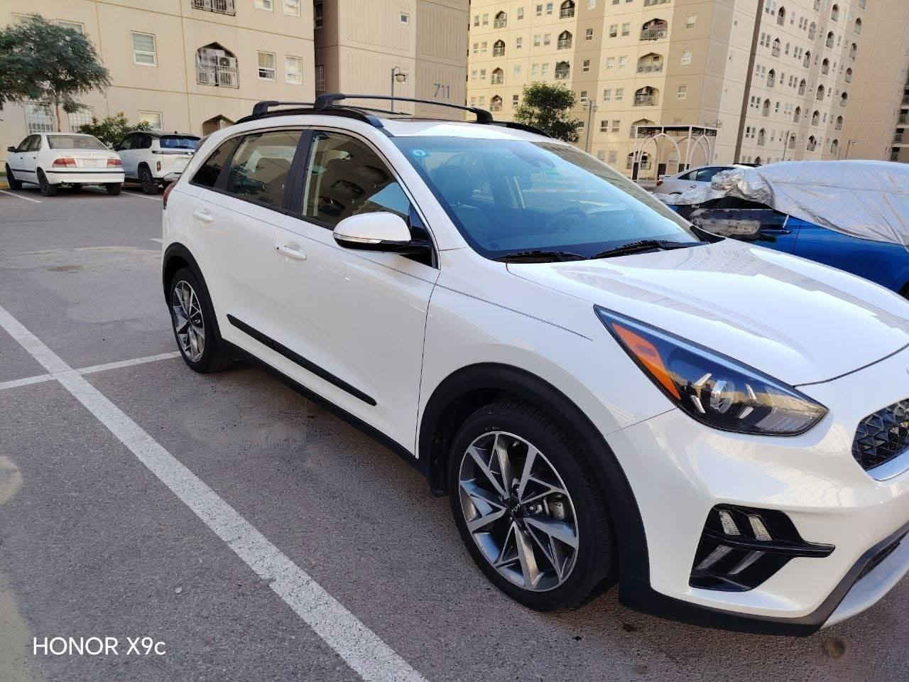 السلام عليكم ورحمة الله وبركاته 🌹
كيا نيرو 2022 هايبرد اعلى فئة تورنك حادثها تبديل قبق جنطة نفس اللون وبارد بسيط بالجاملغ الخلفي عكس السائق السيارة بدون قطرة صبغ حتى الدعامية مبدل نفس اللون بجم كبس السيارة على وضع الشركة ايرباكاتها كلهن سليمات ماشية 75mi(ماشية بامريكا 41 الف) رقم بغداد محرك 1600 تنفس طبيعي كير dct رياضي 🚀 
اقتصادية جدا ⚡
تبريدها ثلج❄️ 
المواصفات 
فتحة سقف 
تشغيل عن بعد
بصمة تشغيل +بصمة ابواب 
اشارات ترحيب 
مري كهرباء (شفط)+اشارات بالمري
لايتات زنون 
كشافات ضباب
لد نهاري 
اشارات LED
كشنات جلد +كشن السائق كهرباء
شاشة كبيرة +ابل كار بلي +نظام ملاحة GPS+كامرة خلفية دوارة
اوامر صوتية
فول تحكمات ستيرن 
عداد سرعة ديجتال 
انارة داخلية 7 الوان 
شاحن لاسلكي +منافذ USB
هاند بريك دكمة 
Auto Hold
قيادة ذاتية
رادارات خلفية +جوانب +امامية
حساسات خلفية+امامية
حمالات سقفية
سستم صوت harmn kardun
قطعتين تبريد +تبريد مناخين منفصل 
تحديد مسار 
نظام تزحلق 
ثلاث انظمة قيادة نورمل +سبورت +ايكو
ويلات رياضية حجم 17
السيارة ناقصها تخم تاير فقط 
السعر 149 وبيها مجال للطيبين
مكان السيارة بسماية للاستفسار ***********
