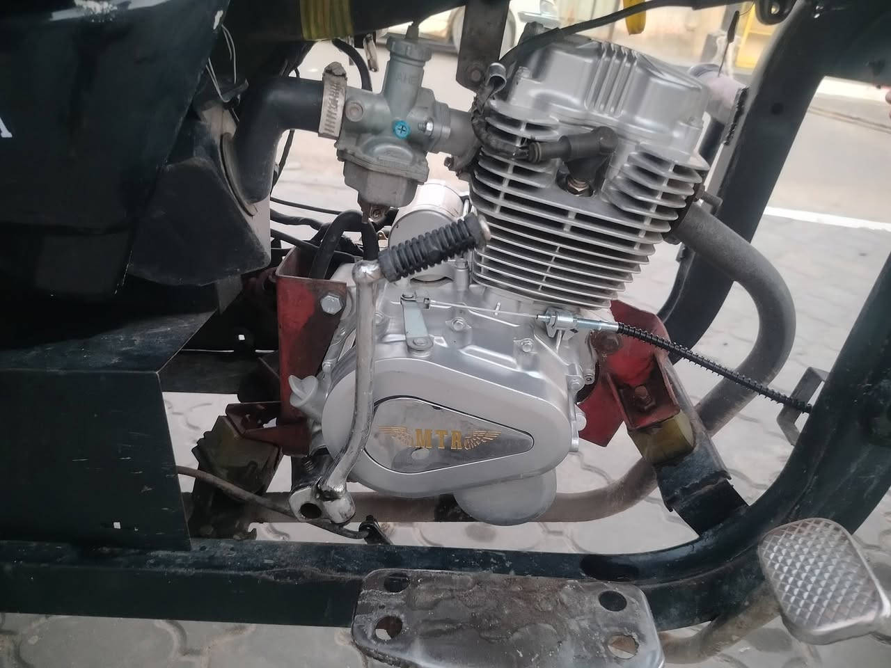 سلام عليكم ستوته ام تيار ادوات مكفوله مكينه جديده خاشوكه كصيره اكسن لطش تواير سايبه ستوته خير من الله مكان بصره زبير خاص وهذه رقم واتساب فقط***********
