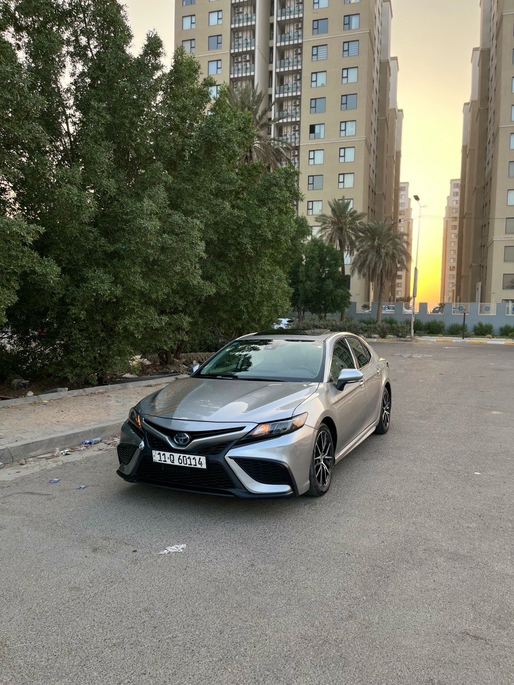 السلام عليكم 
كامري seبلاص 2024 هايبرد 
بابتين صبغ جاملغ مبدل اصلي بلادي 
قطعتين تبريد 
فتحة 
بصمة 
شاشة جبيرة 
شفتات ستيرن 
وداخل جلد ابيض ملكي 
فول موصفات السيارة تعتبر 
سعرها 205 وبيها مجال عنواني بغداد حي العدل 