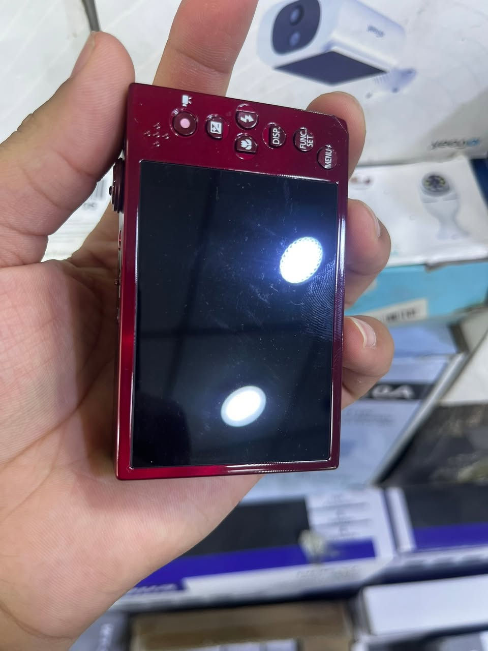 كانون 500HS تصويرها رهيب زوم 12x جديده غير مستخدمه او باله جديده لكن كارتونها مشكوك وكل ملحقاتها وكالتلوكاتها معاها متوفر توصيل كل محافظات العراق


**إذا كنت صاحب هذا الإعلان وتريد حذفه لأي سبب، رجاءا أرسل رسالة إلى الدعم الفني**