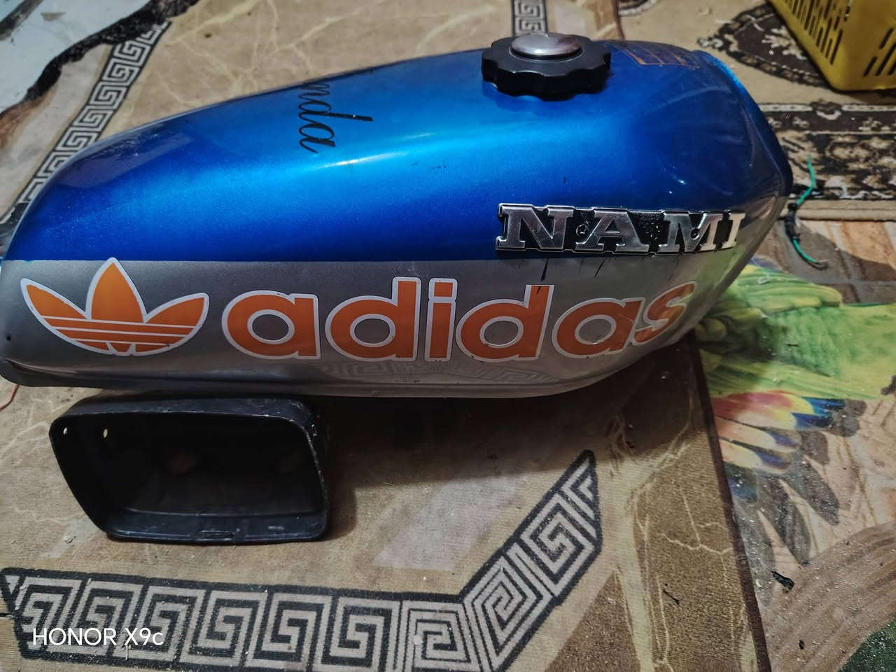 تانكي بدون صفاحيات مراوس بأي لون كون مامتعوب ***********
