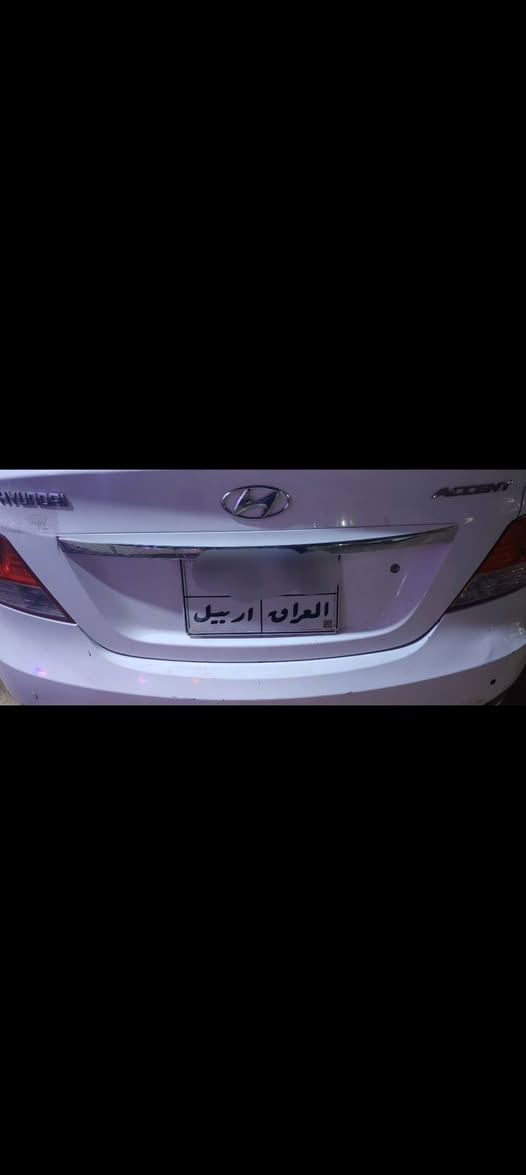 السلام عليكم اكسنت 2011 شكل 2012 مكفولة كفالة عامه عدا هذا الجاملغ جهة السايق بي طخة مبقي على وضعه وحالوب قليل مكانها النجف شوف بيش تفيدكم هذا رقمي بي واتساب ***********

