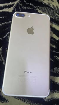 آيفون ٧ بلاس • ١٢٨ • بطاريه ١٠٠